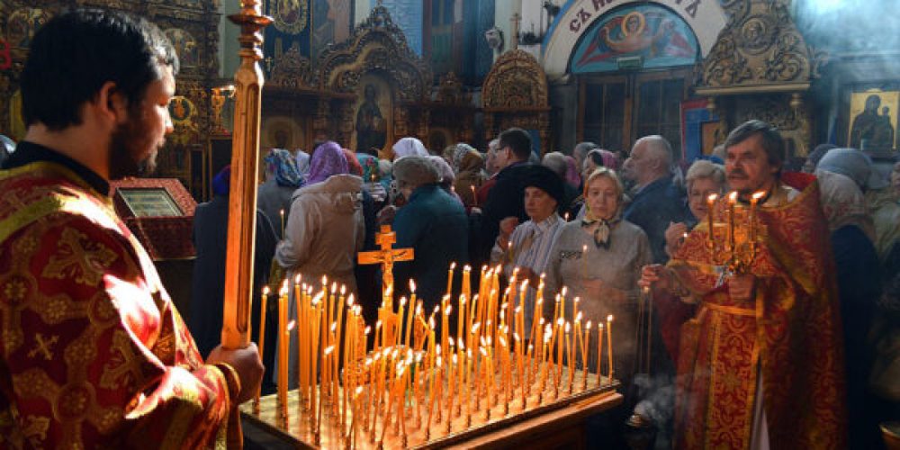 Сегодня – Радоница. Православные поминают усопших
