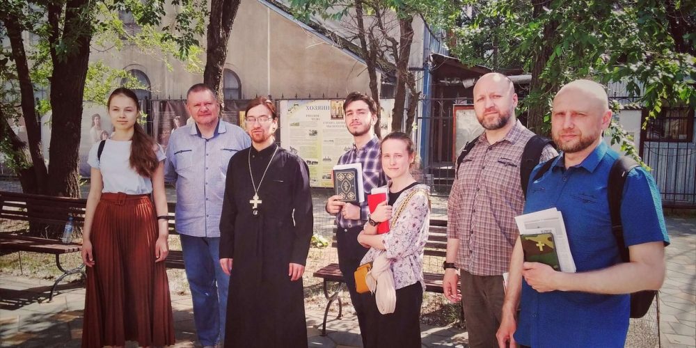 Собор всех святых: уличная миссия
