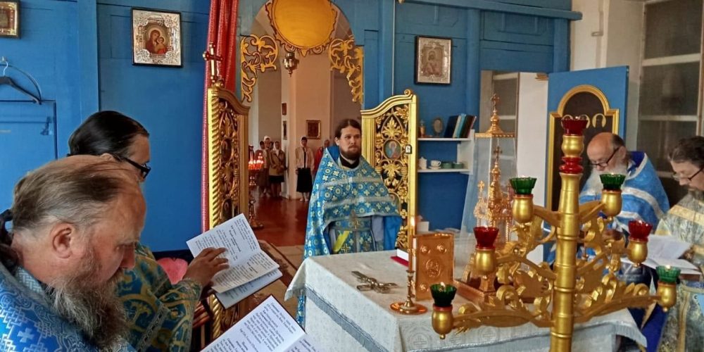 Миссионерская Литургия на горномарийском языке