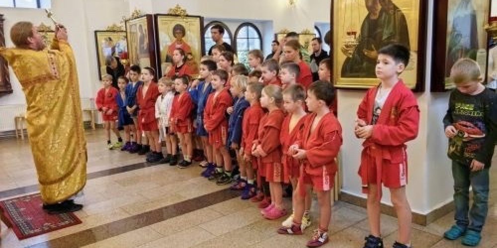 Турнир по самбо среди воспитанников воскресных школ