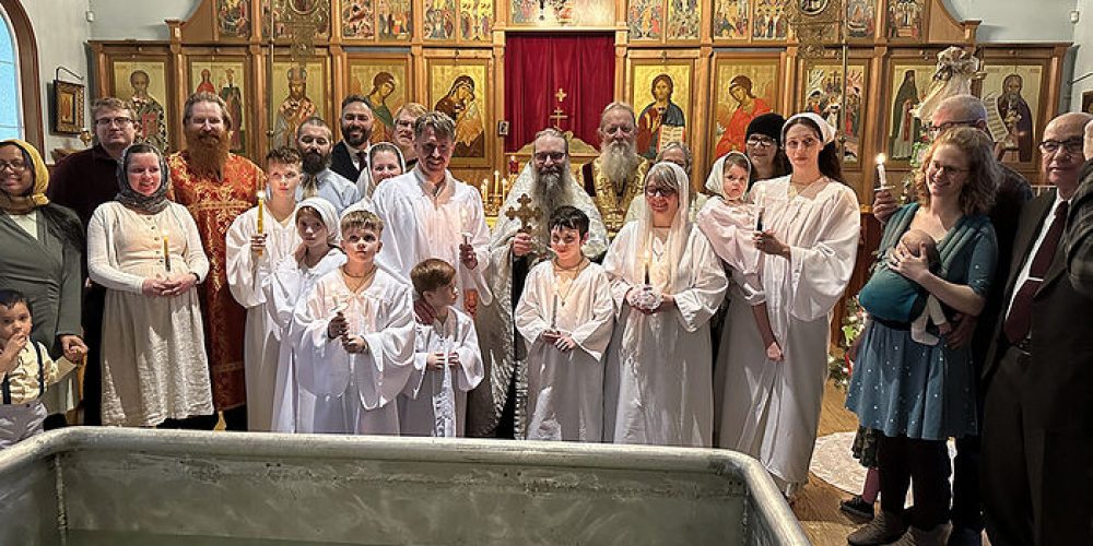 На Аляске состоялось массовое крещение в православие