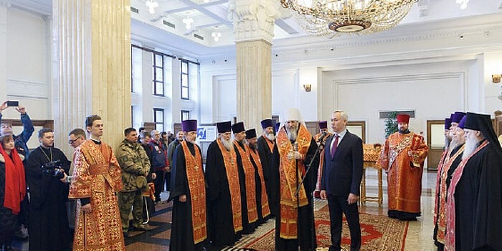 Из Новосибирска в рейс отправился миссионерский поезд
