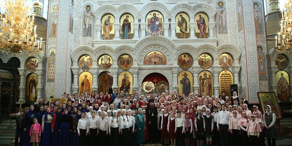 Фестиваль юных чтецов, алтарников и детских хоровых коллективов