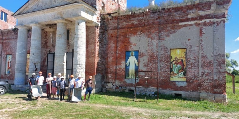 «Жар Птица» приглашает потрудится в Глебой пустыни