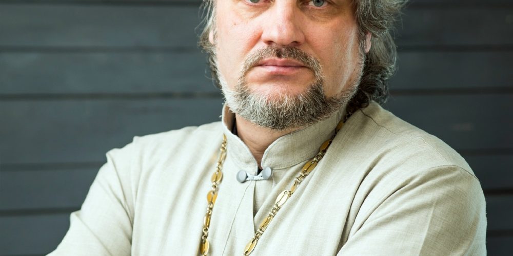 Песни о Боге, семье и вечных ценностях