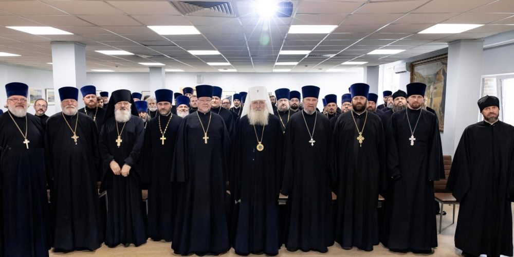 Пастырское попечение о студентах обсудили на семинаре