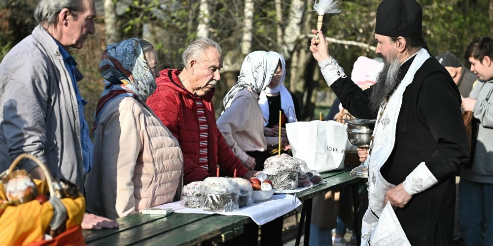 В Великую Субботу Церковь вспоминает сошествие Христа в ад